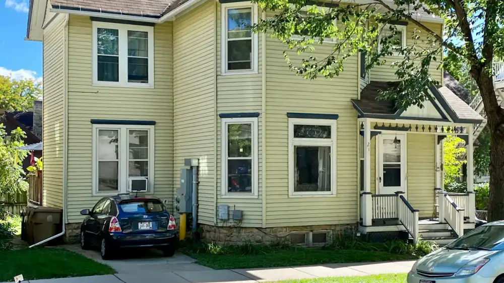 Clean vinyl siding on a residential exterior wall
